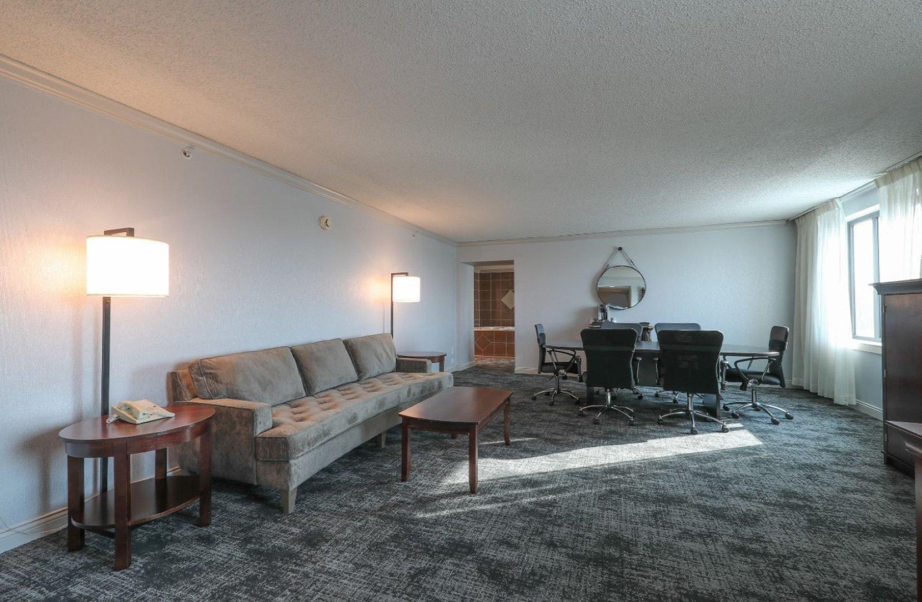 Отель Crowne Plaza Chicago-Northbrook By Ihg Экстерьер фото