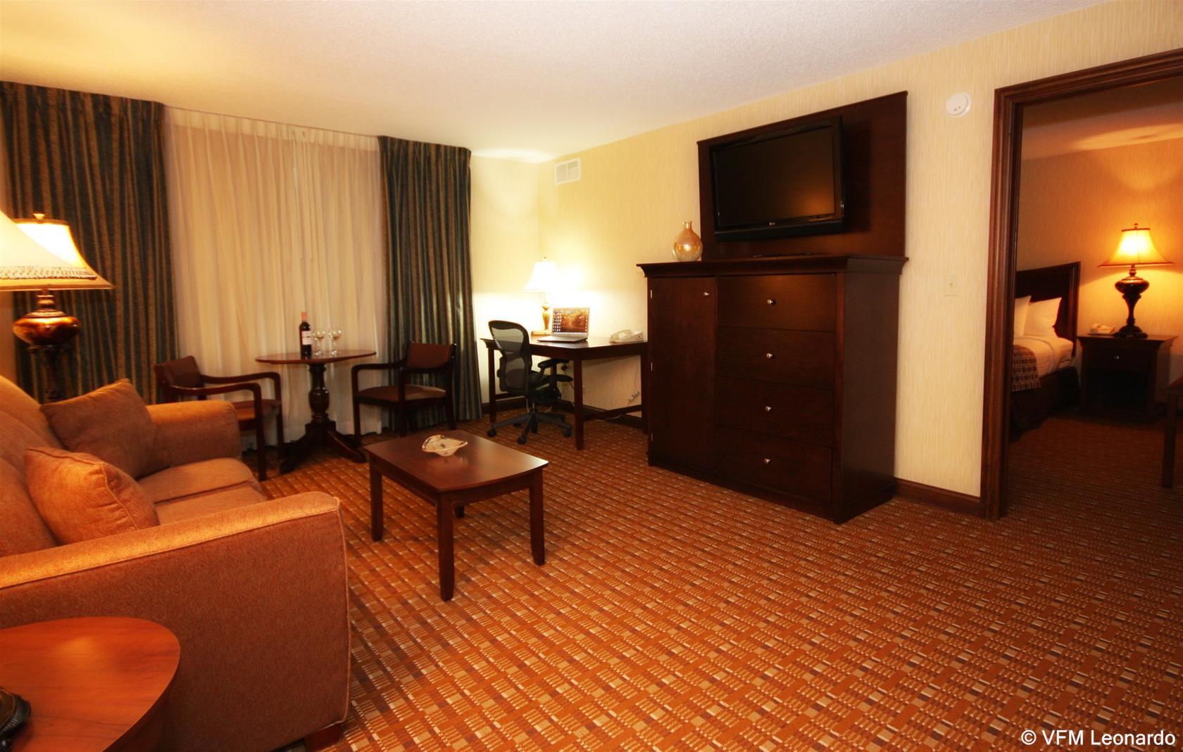Отель Crowne Plaza Chicago-Northbrook By Ihg Экстерьер фото