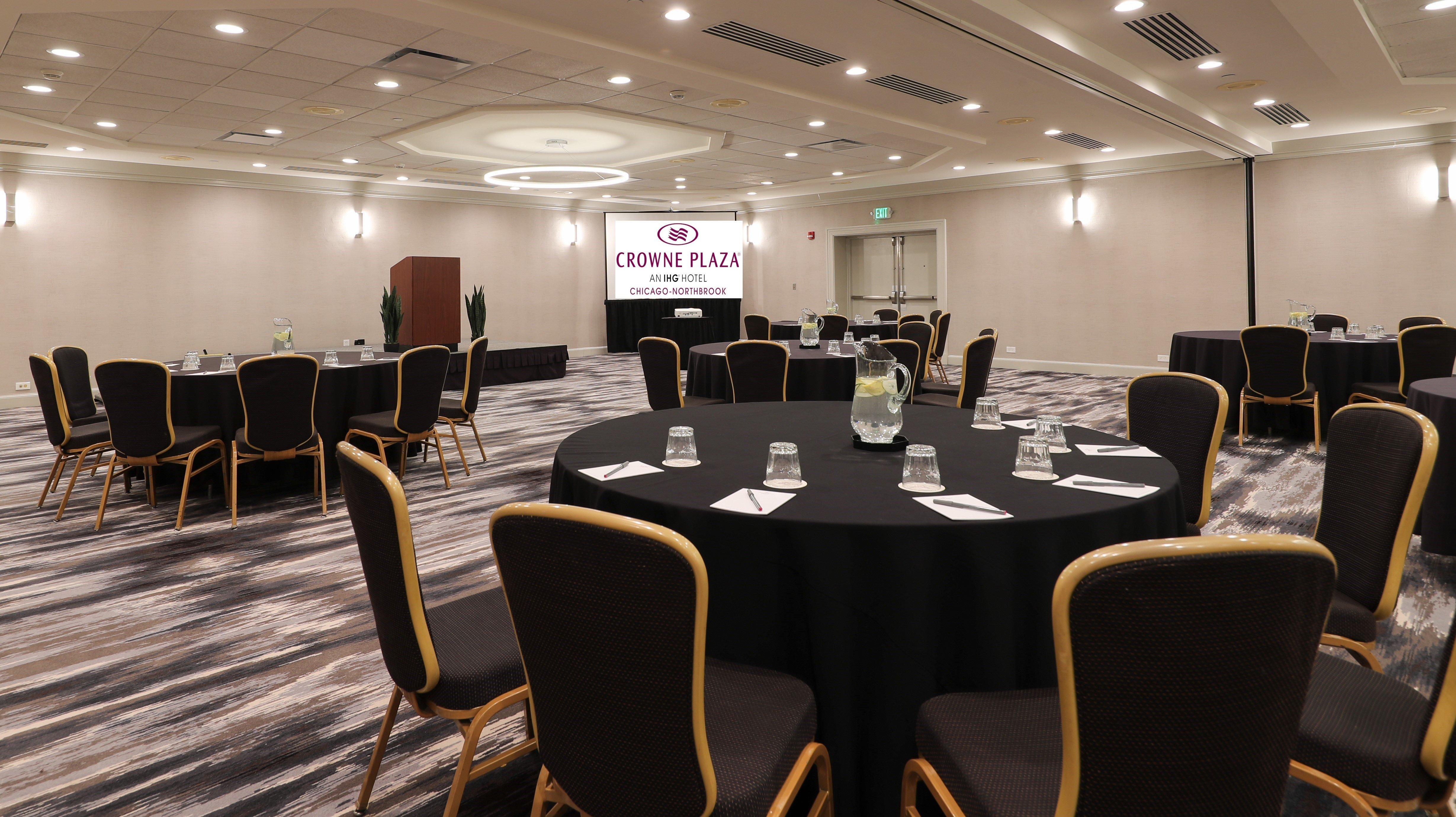 Отель Crowne Plaza Chicago-Northbrook By Ihg Экстерьер фото