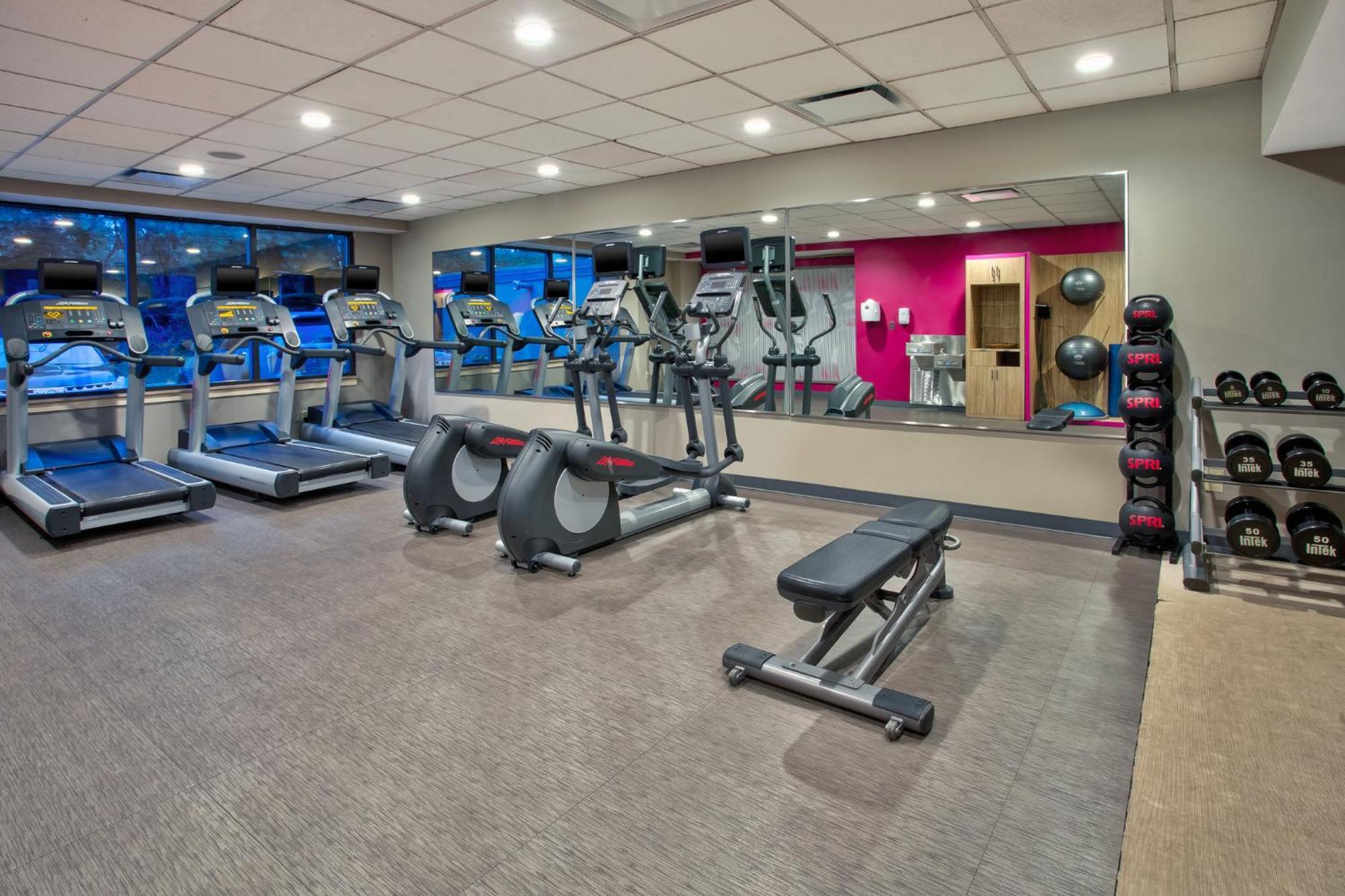 Отель Crowne Plaza Chicago-Northbrook By Ihg Экстерьер фото