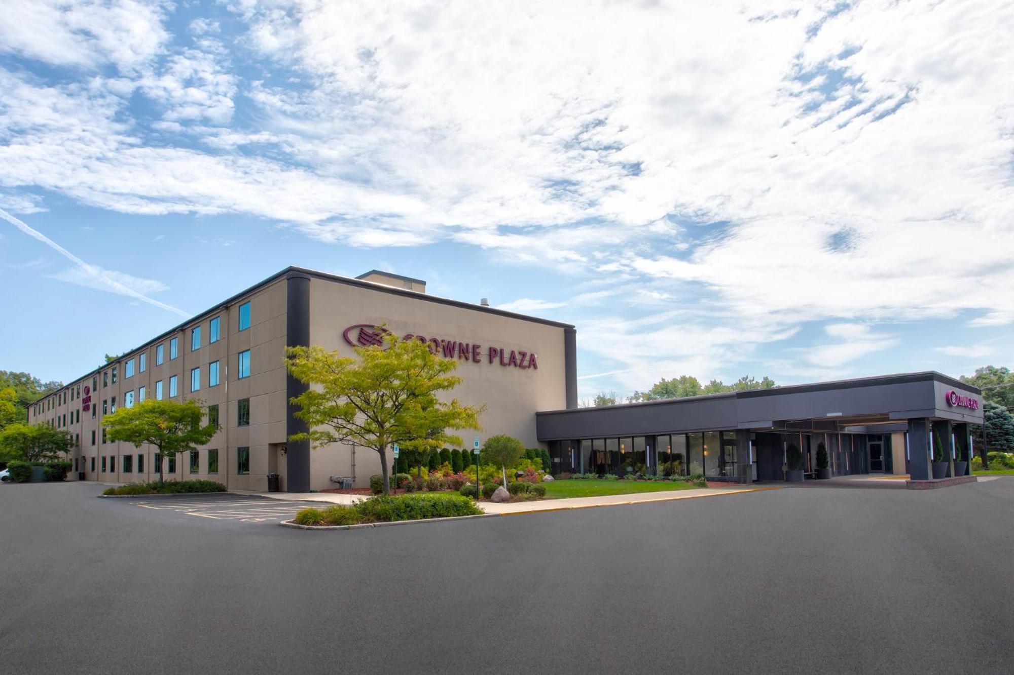 Отель Crowne Plaza Chicago-Northbrook By Ihg Экстерьер фото
