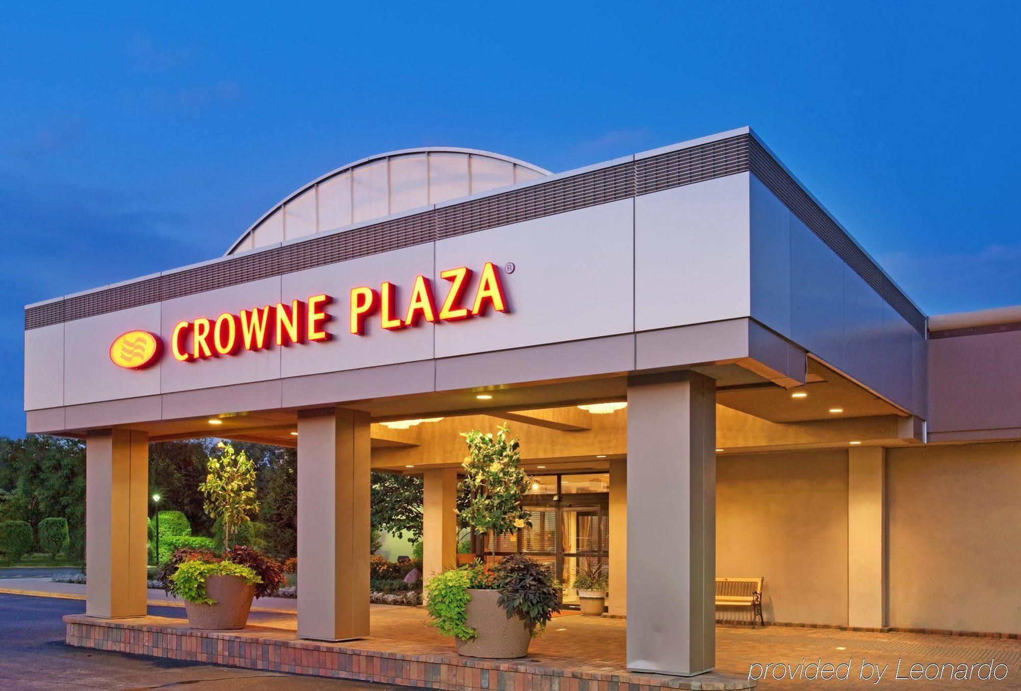 Отель Crowne Plaza Chicago-Northbrook By Ihg Экстерьер фото